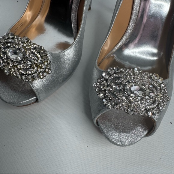 Badgley Mischka Silver Embellished Heels - Picture 3 of 11